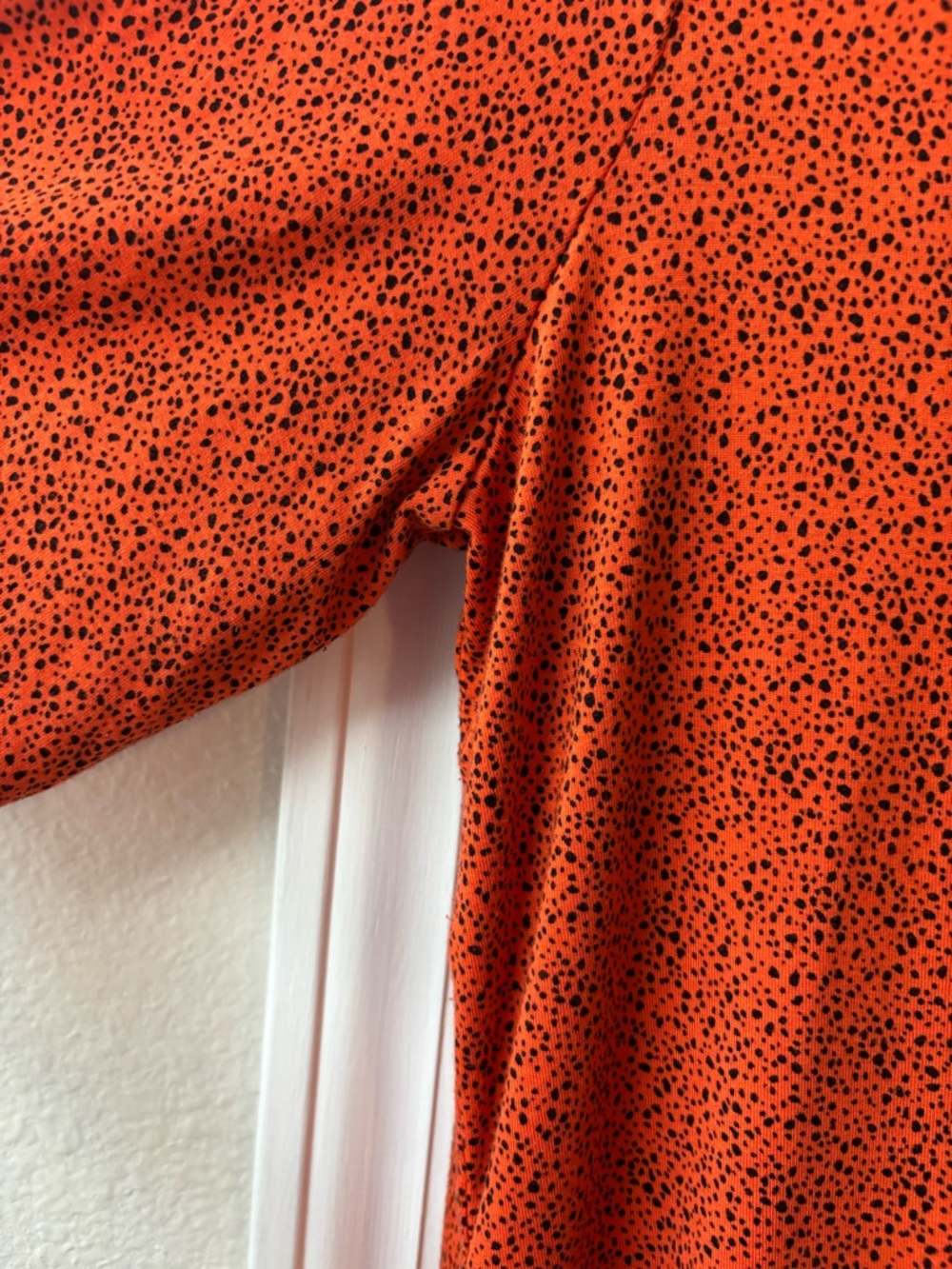 XL Apt. 9 Essentials Orange Black Dots Stretch Blouse Top Scoop Comfy Spandex - Picture 4 of 7